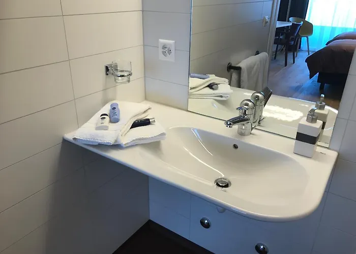 Schueuer Restaurant & Kultur Gæstehus 3*